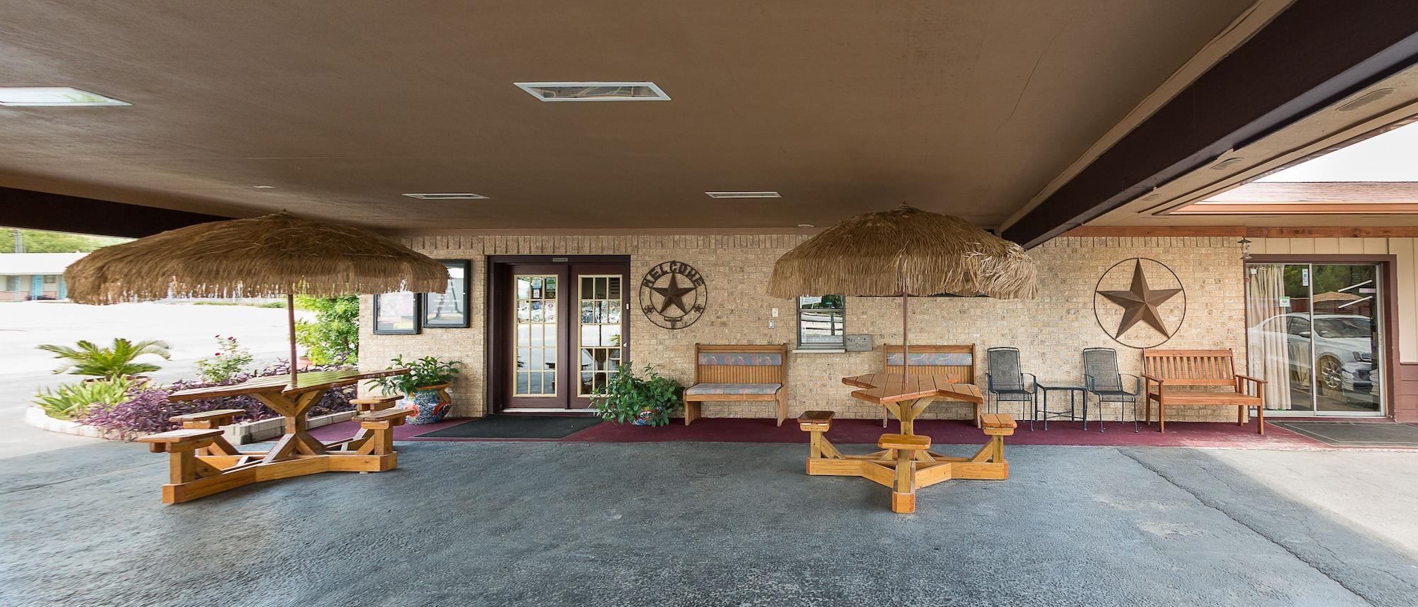 Americas Best Value - Legend's Motel