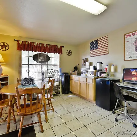 Americas Best Value Inn - Legend\'S Inn 